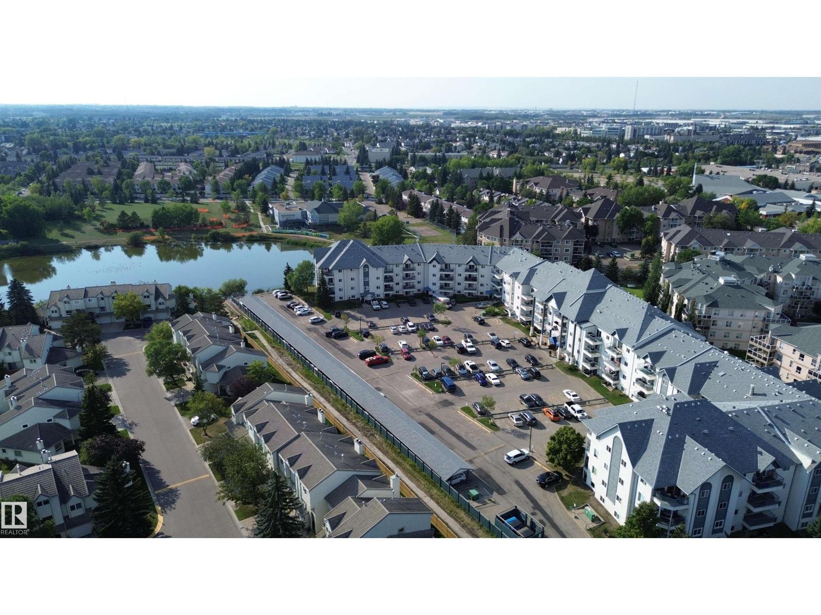 Photo 34 of 334 9620 174 St Nw, Edmonton AB