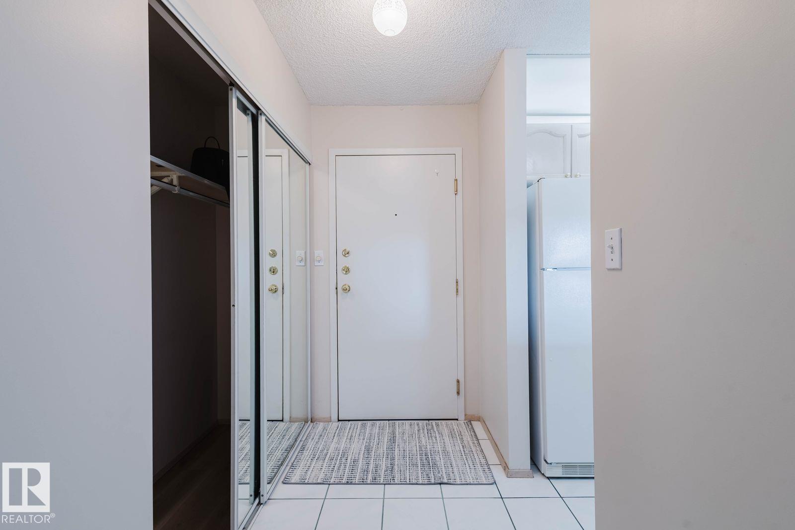 Photo 7 of 334 9620 174 St Nw, Edmonton AB