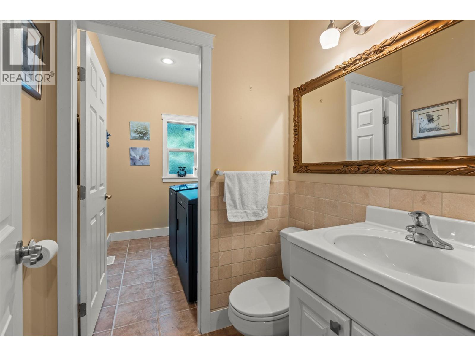Photo 10 of 951 Mt Begbie Drive, Vernon BC