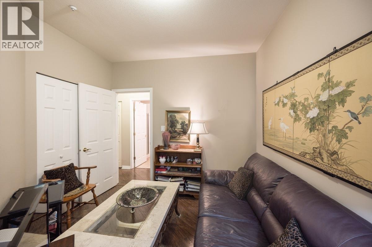 Photo 14 of 320 3098 Guildford Way, Coquitlam BC