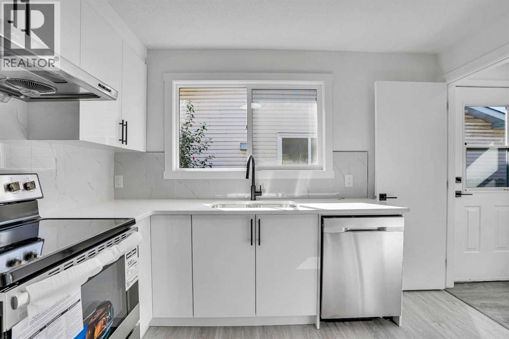 Photo 13 of 60 Whitworth Way Ne, Calgary AB