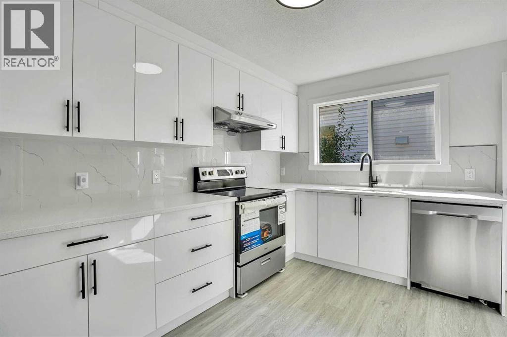 Photo 10 of 60 Whitworth Way Ne, Calgary AB