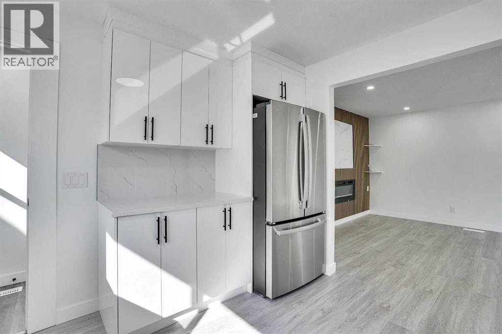 Photo 9 of 60 Whitworth Way Ne, Calgary AB