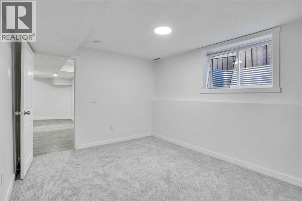 Photo 37 of 60 Whitworth Way Ne, Calgary AB