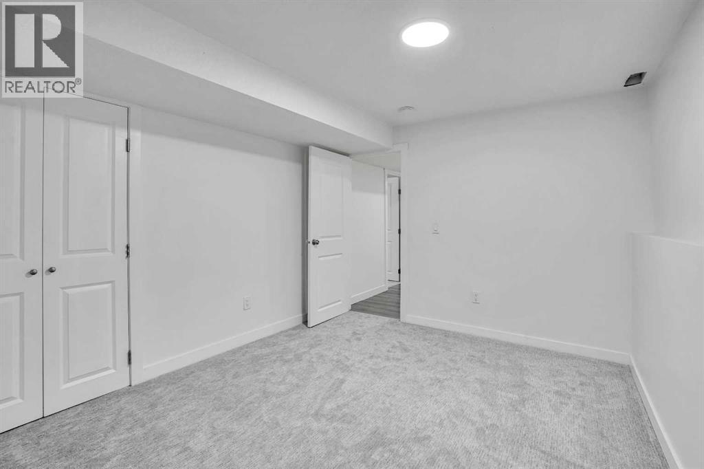 Photo 35 of 60 Whitworth Way Ne, Calgary AB