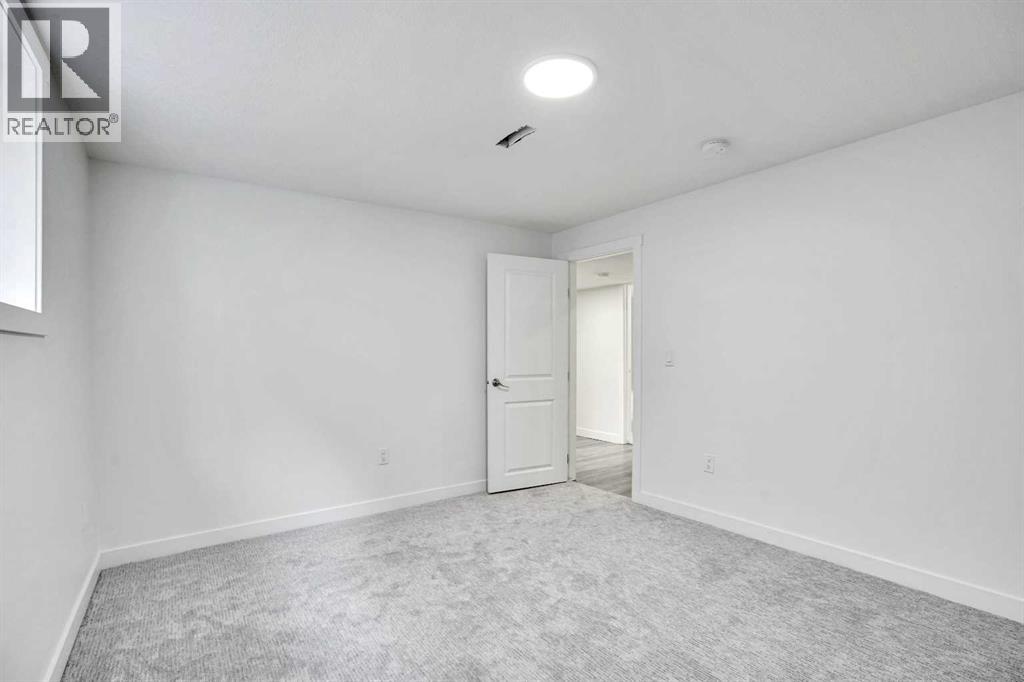 Photo 38 of 60 Whitworth Way Ne, Calgary AB