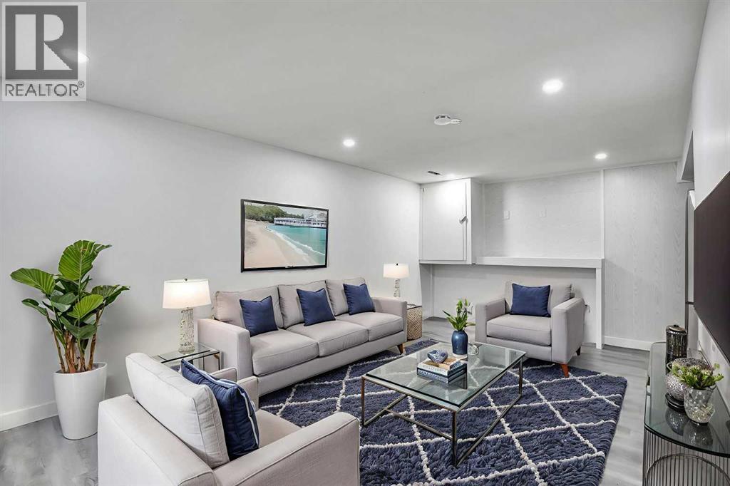 Photo 25 of 60 Whitworth Way Ne, Calgary AB