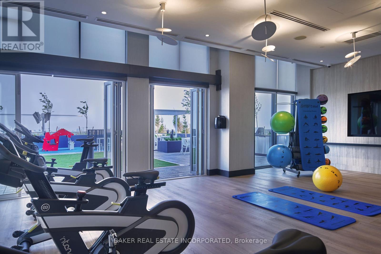 Photo 4 of 1209 260 Malta Avenue, Brampton ON