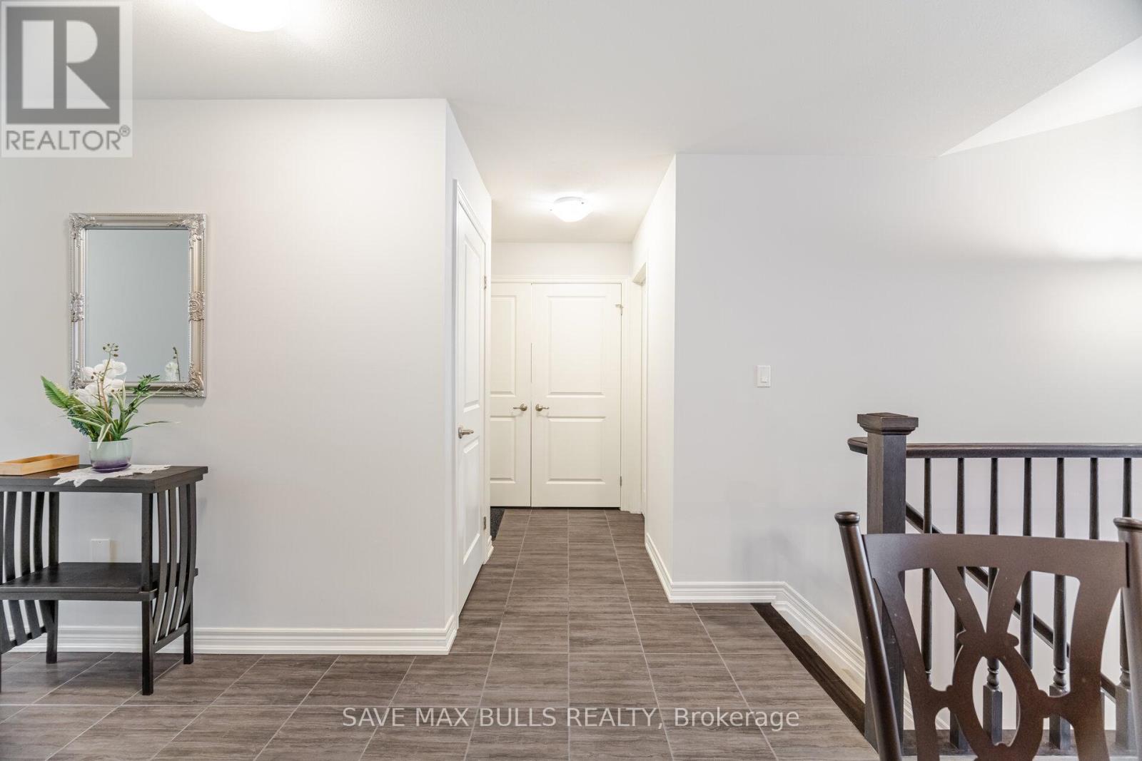 Photo 21 of 127 Acacia Road, Pelham ON