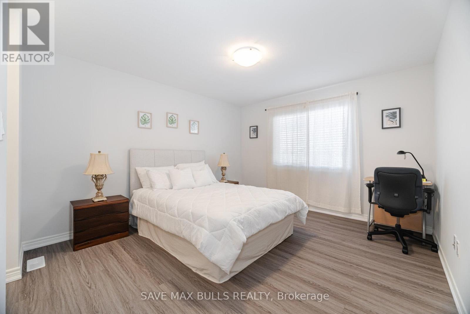 Photo 24 of 127 Acacia Road, Pelham ON