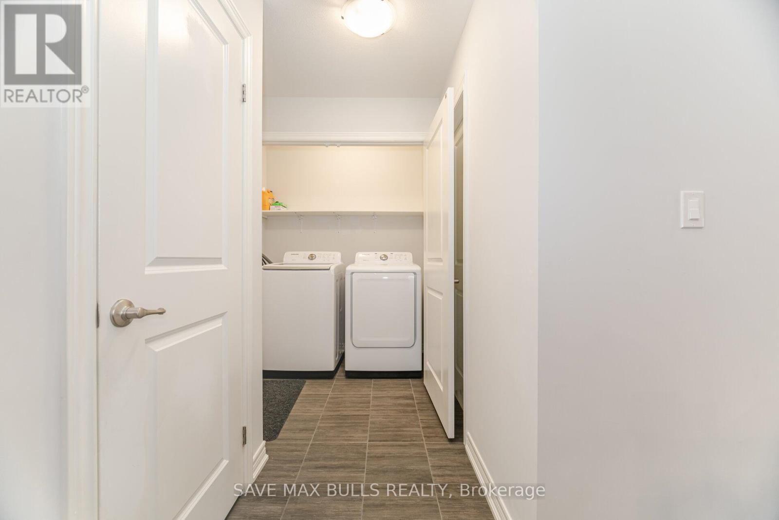 Photo 31 of 127 Acacia Road, Pelham ON