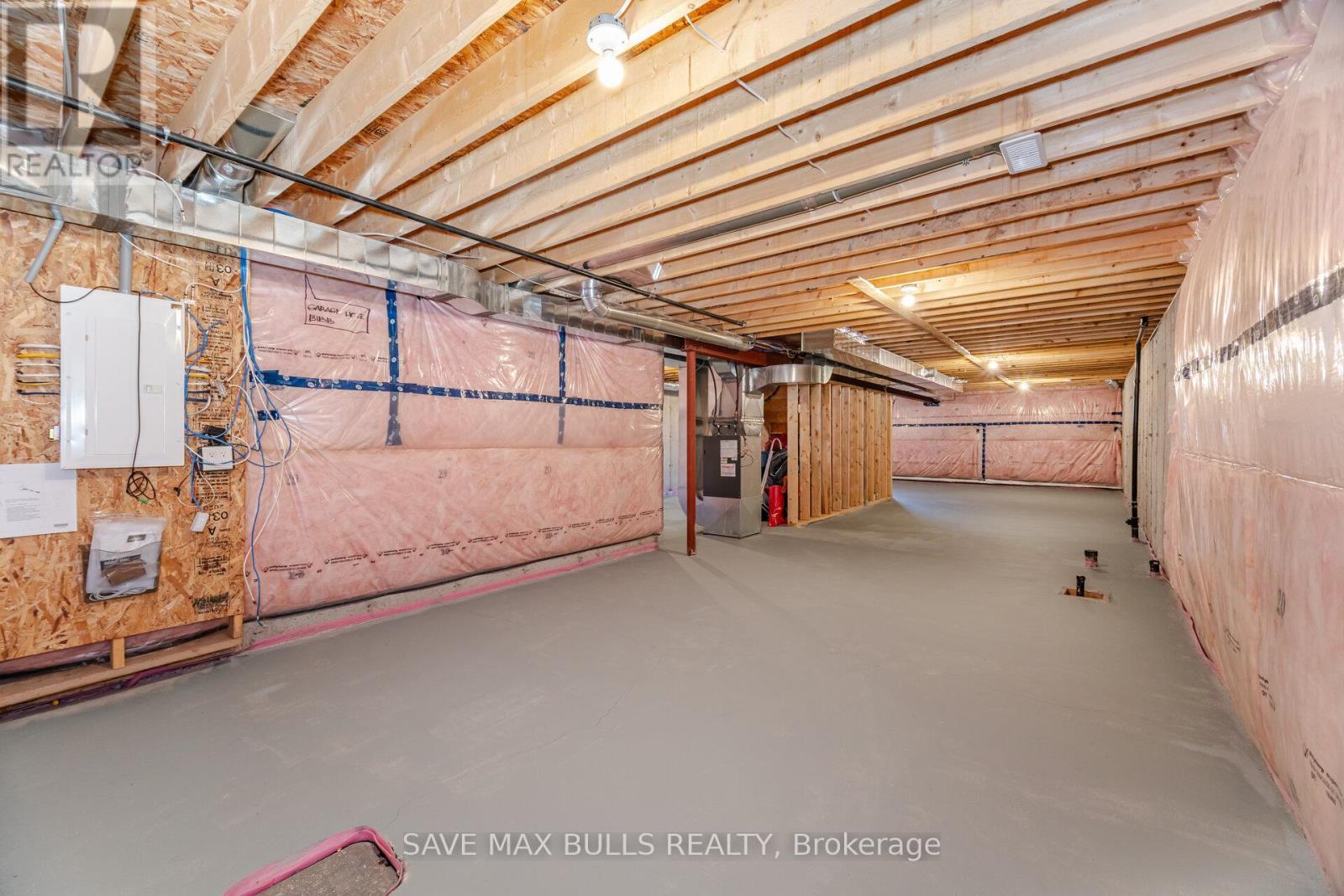 Photo 36 of 127 Acacia Road, Pelham ON