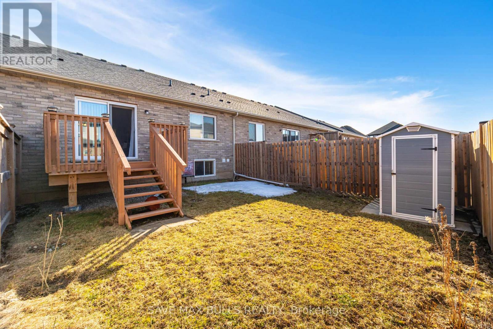 Photo 45 of 127 Acacia Road, Pelham ON