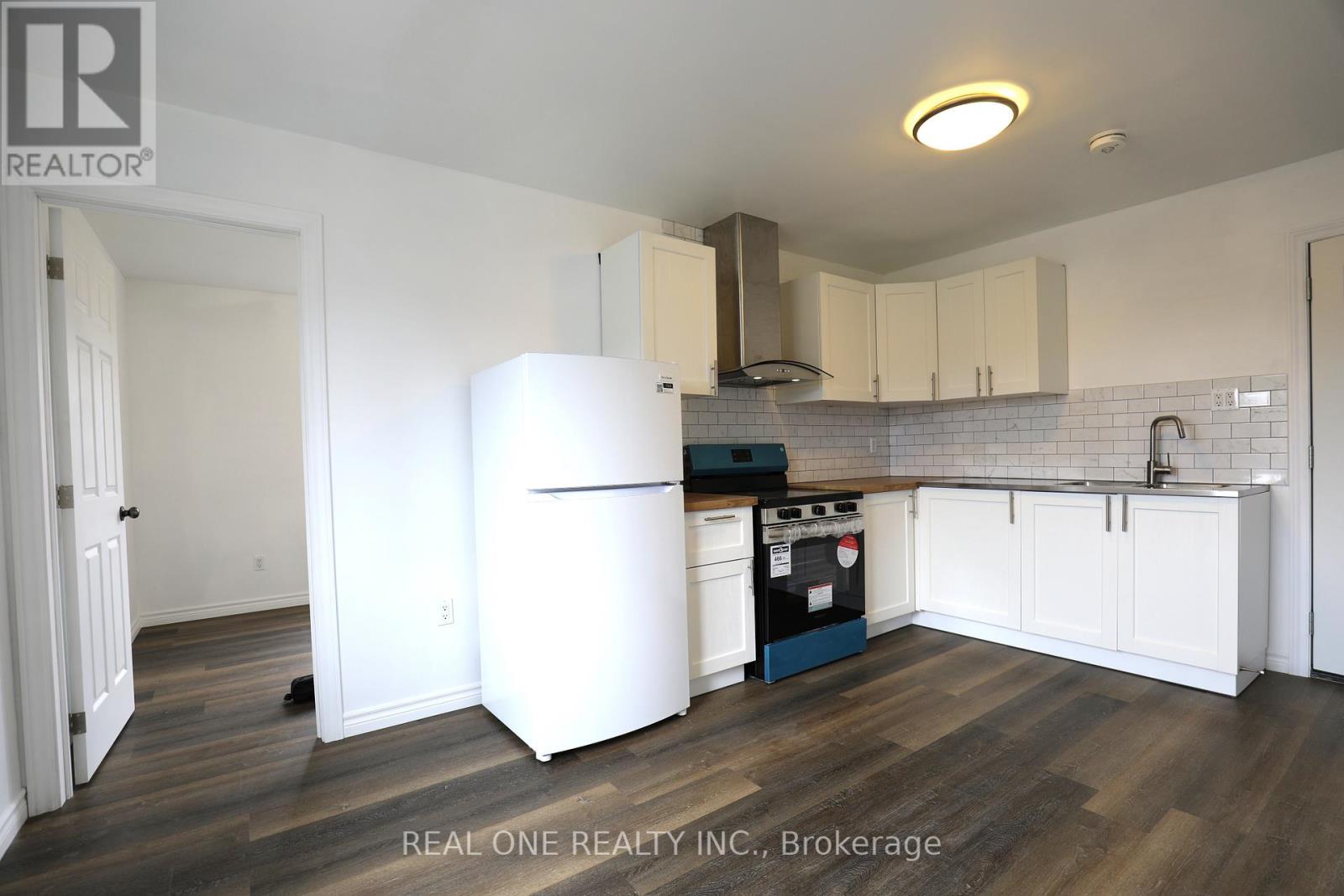 Photo 8 of Upper Level Unit 1 56 Skylark Drive, Hamilton ON