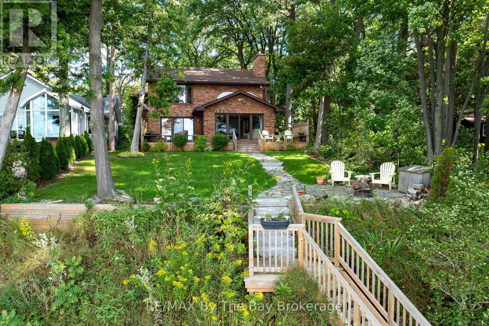 Photo 49 of 38 Willow Drive, Tiny ON