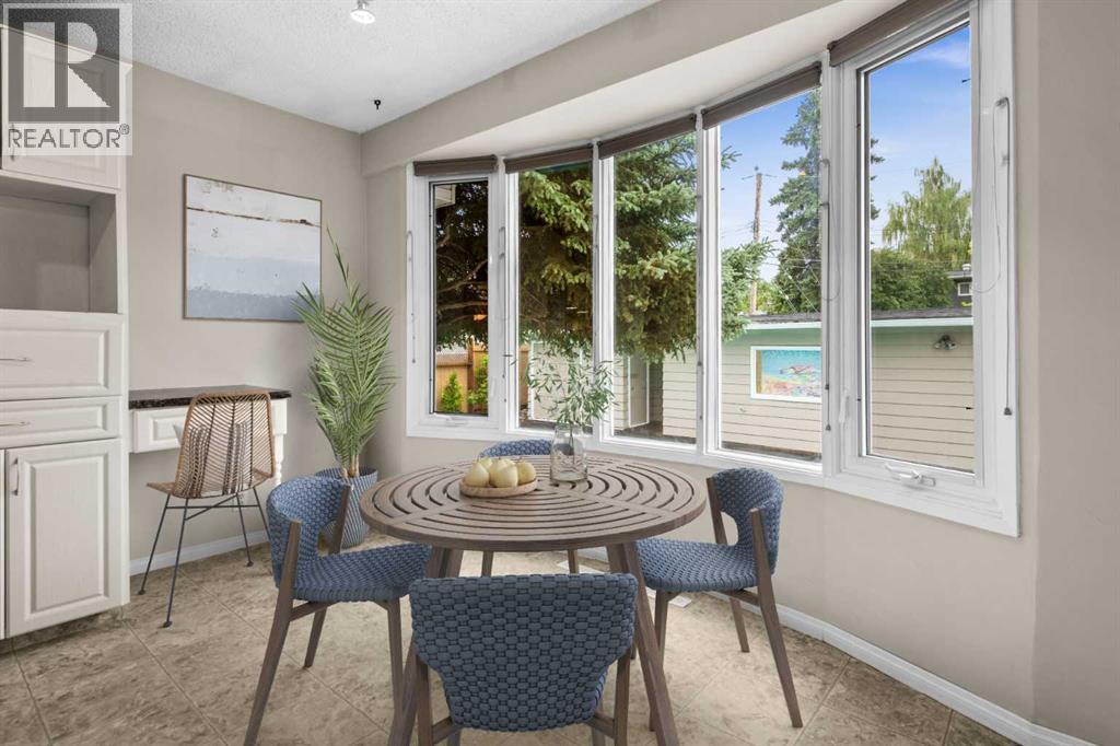 Single Family House Bi-level for Sale in  Breen Crescent NW Brentwood Calgary 