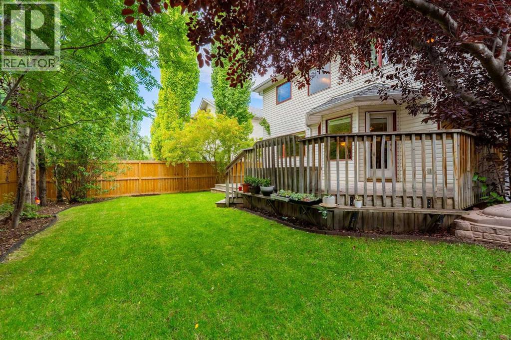 Photo 45 of 9 Valley Meadow Close Nw, Calgary AB