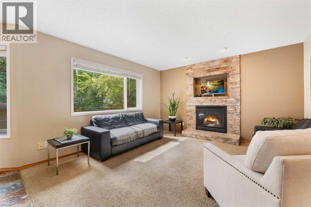 Photo 20 of 9 Valley Meadow Close Nw, Calgary AB
