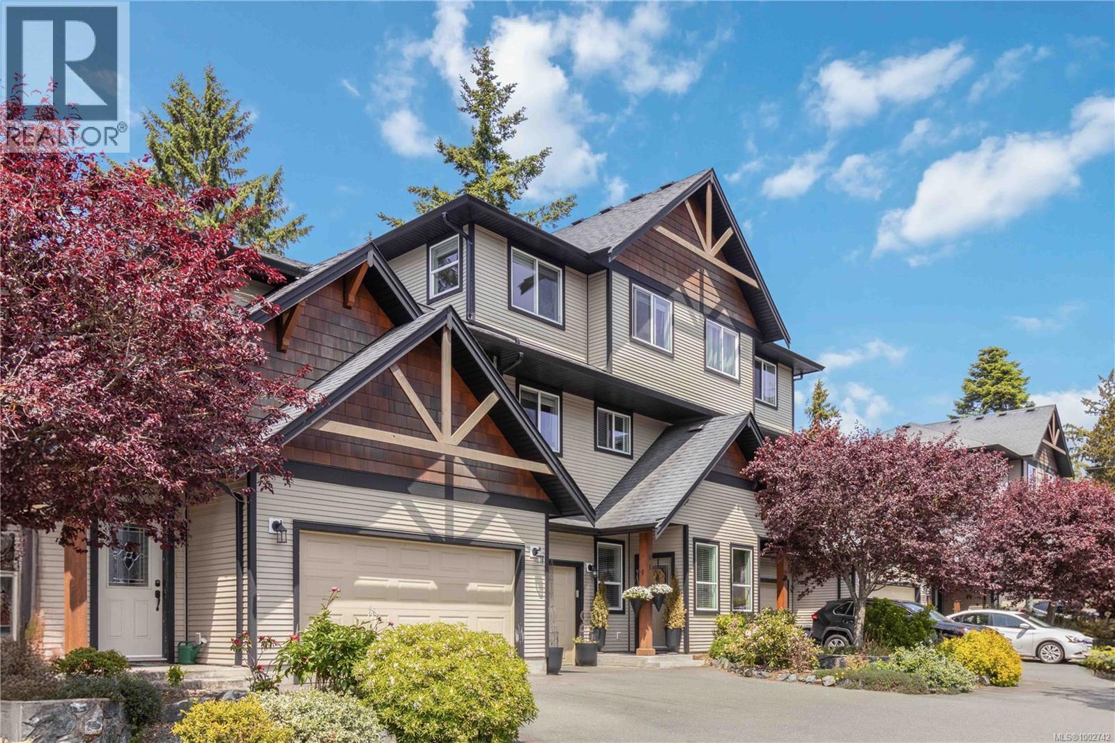 Photo 2 of 107 1924 Maple Ave S, Sooke BC