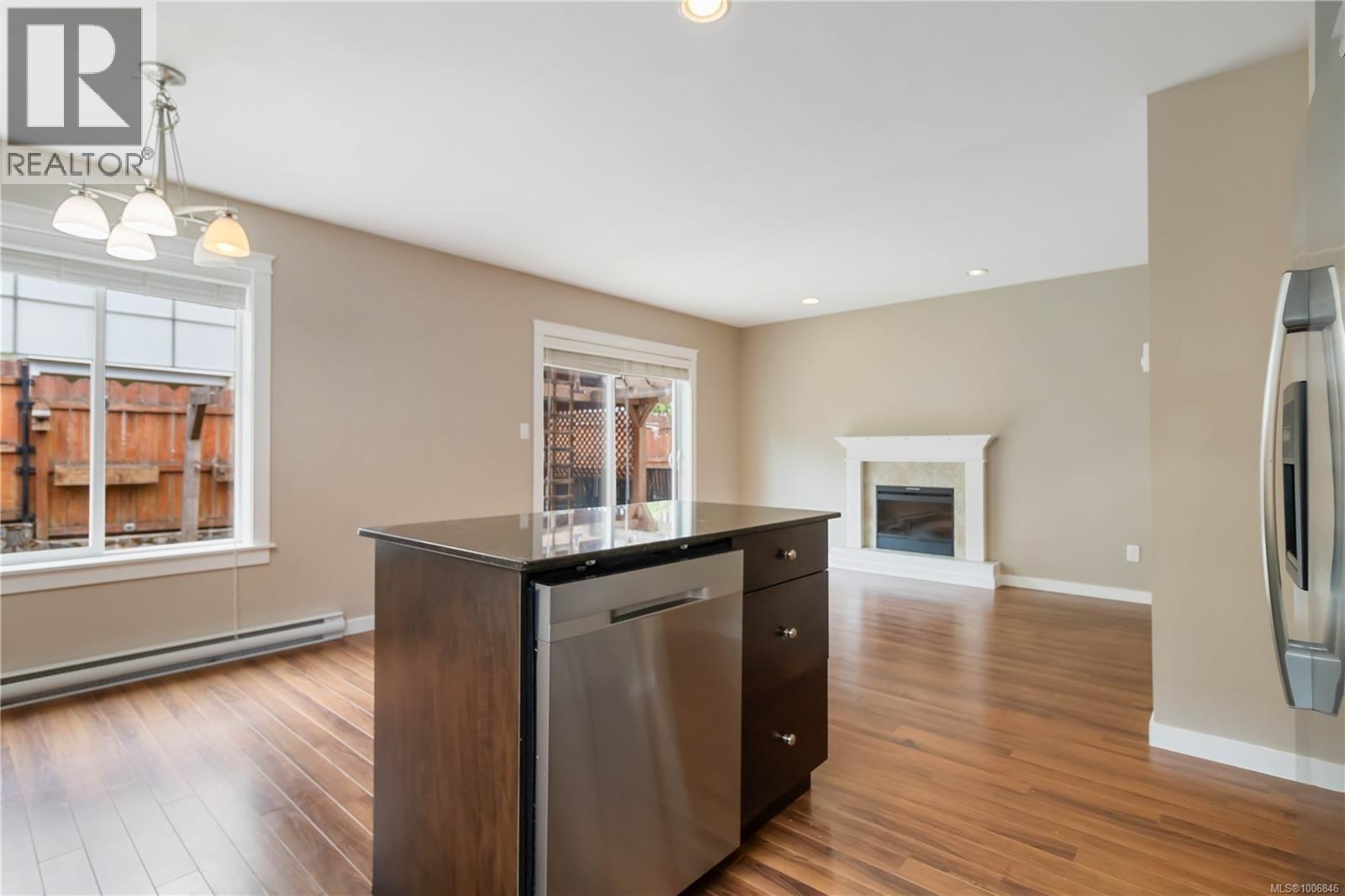 Photo 12 of 3355 Langrish Mews, Langford BC