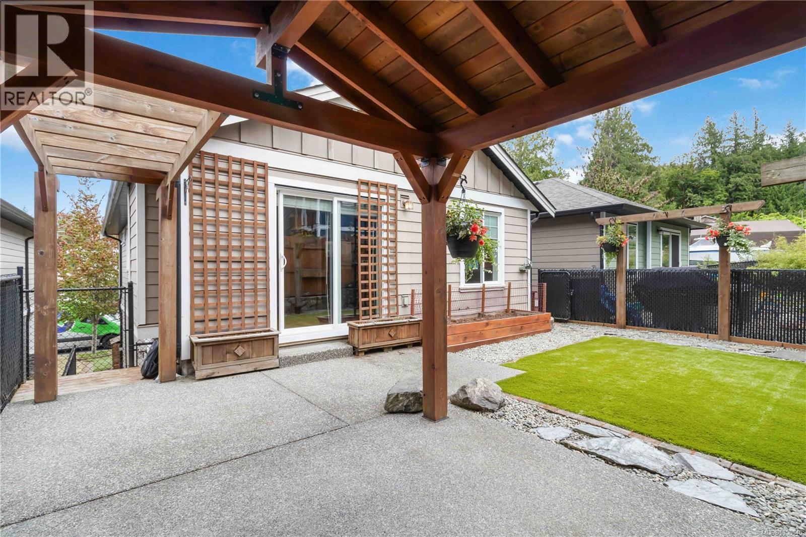 Photo 30 of 3355 Langrish Mews, Langford BC