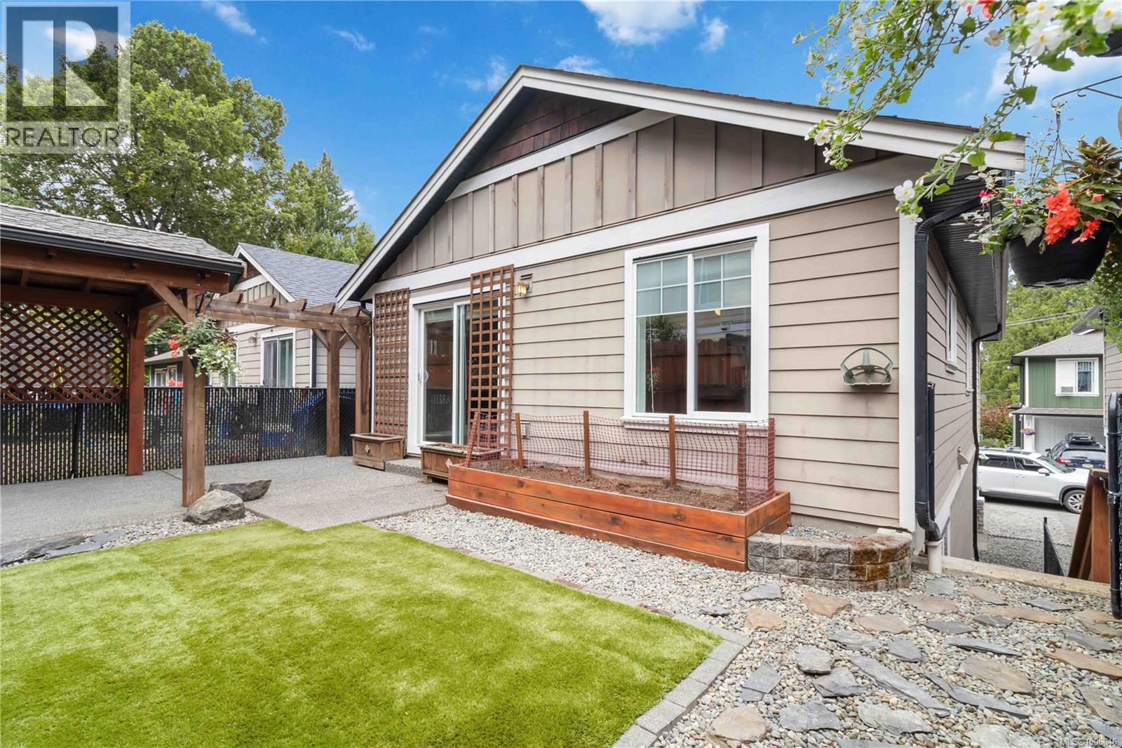 Photo 34 of 3355 Langrish Mews, Langford BC