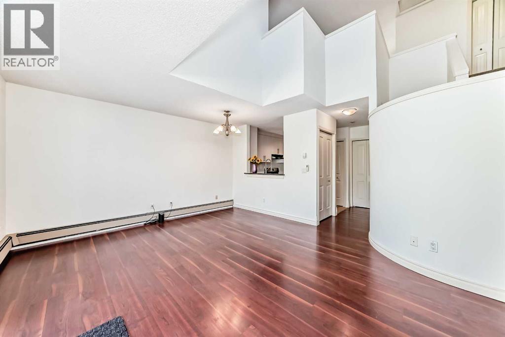 Photo 13 of 10 305 Village Mews Sw, Calgary AB