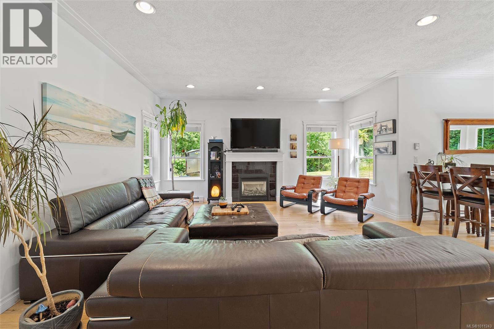 Photo 9 of 2877 Patricia Marie Pl, Sooke BC