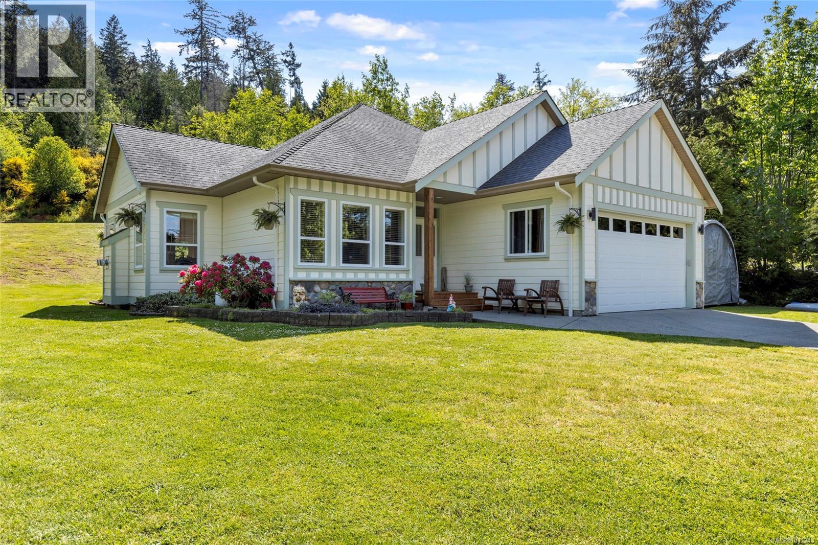 Photo 2 of 2877 Patricia Marie Pl, Sooke BC