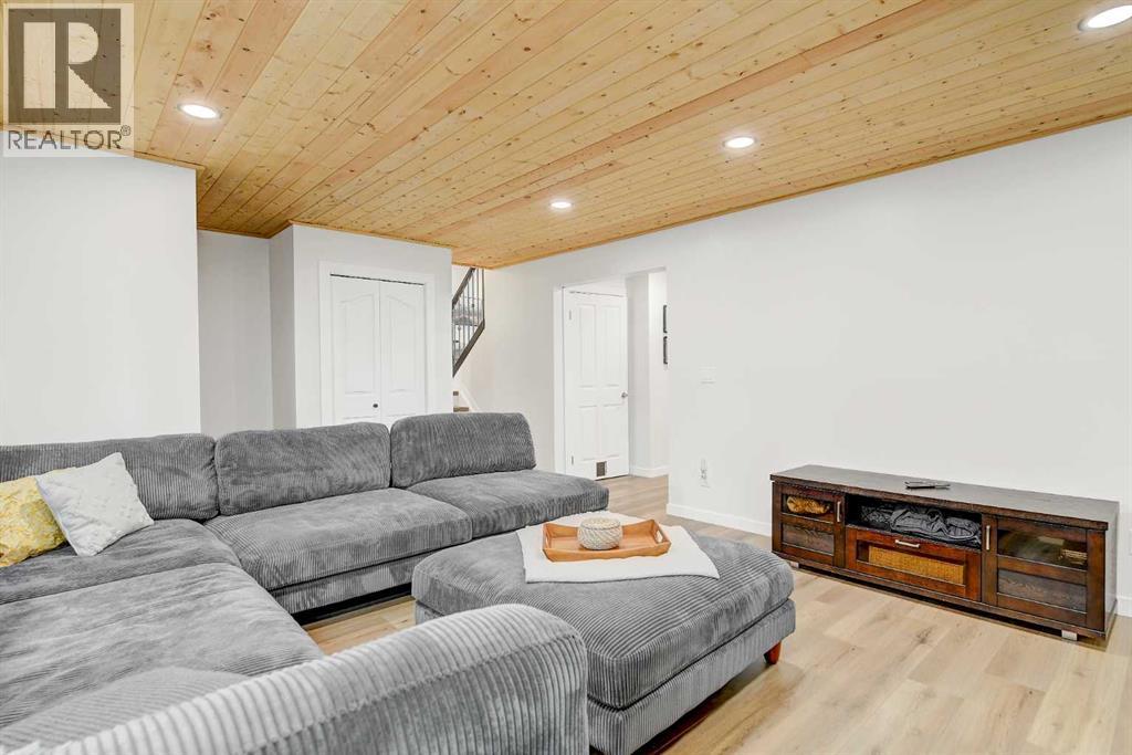 Photo 29 of 10302 82 Avenue, Grande Prairie AB