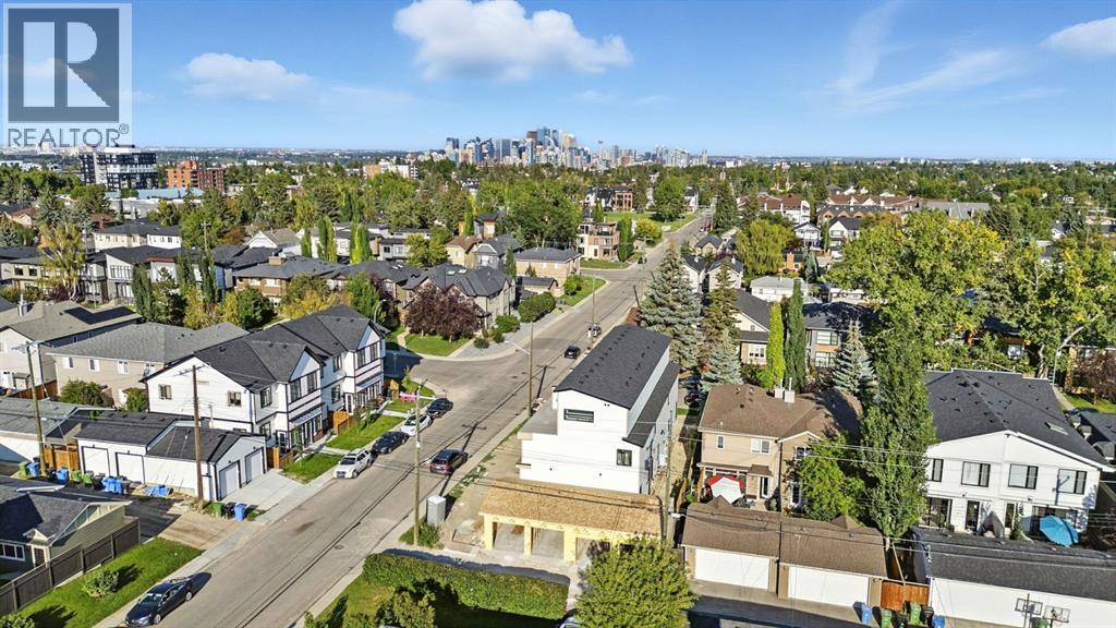 Photo 11 of 2201 32 Street Sw, Calgary AB
