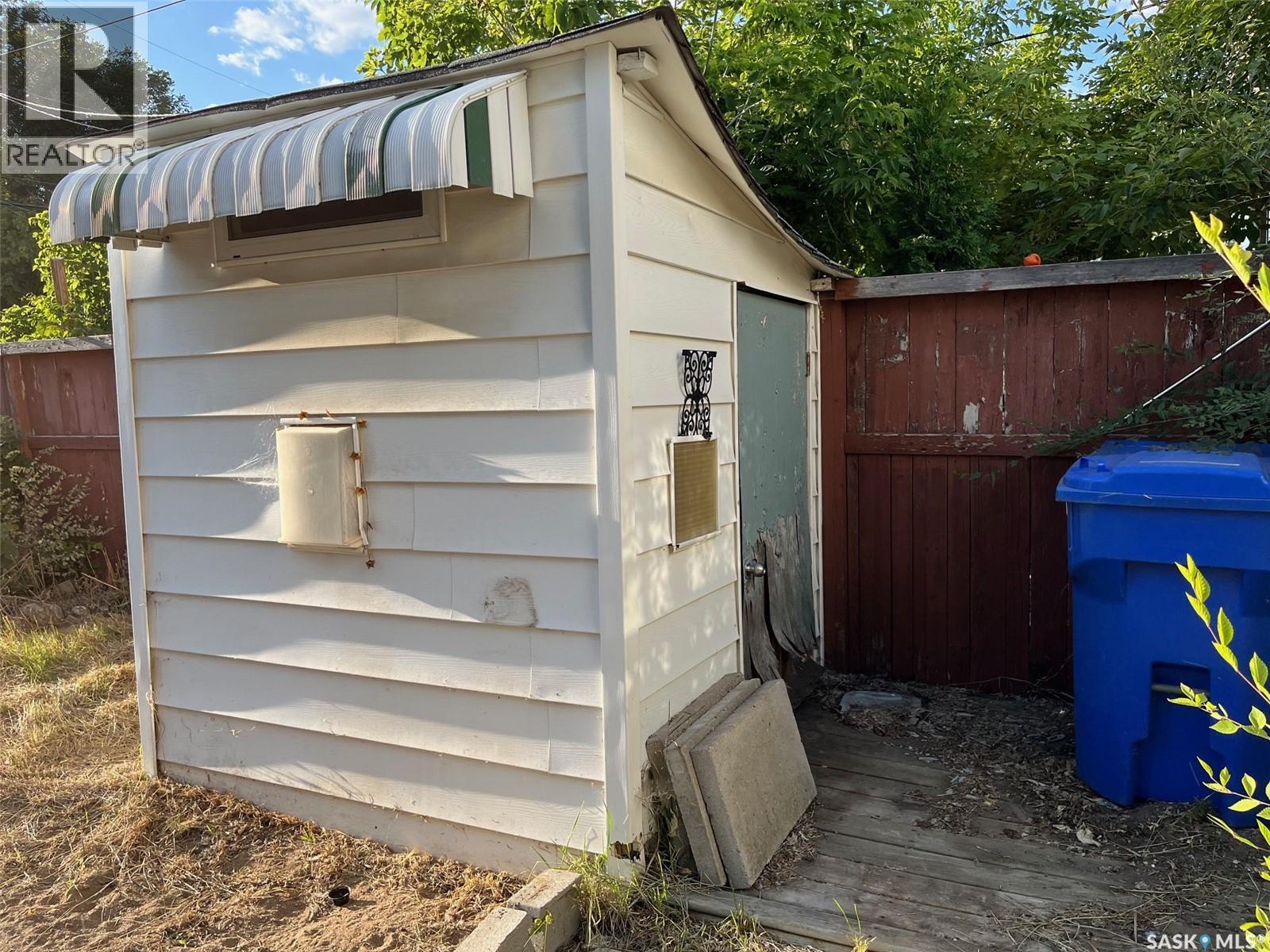 Photo 34 of 2150 Elliott Street, Regina SK