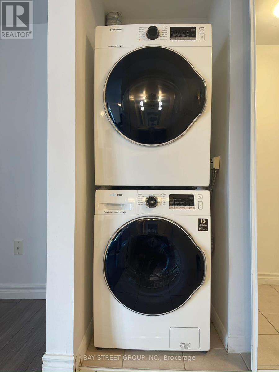 Photo 17 of 1203 38 Grenville Street, Toronto ON