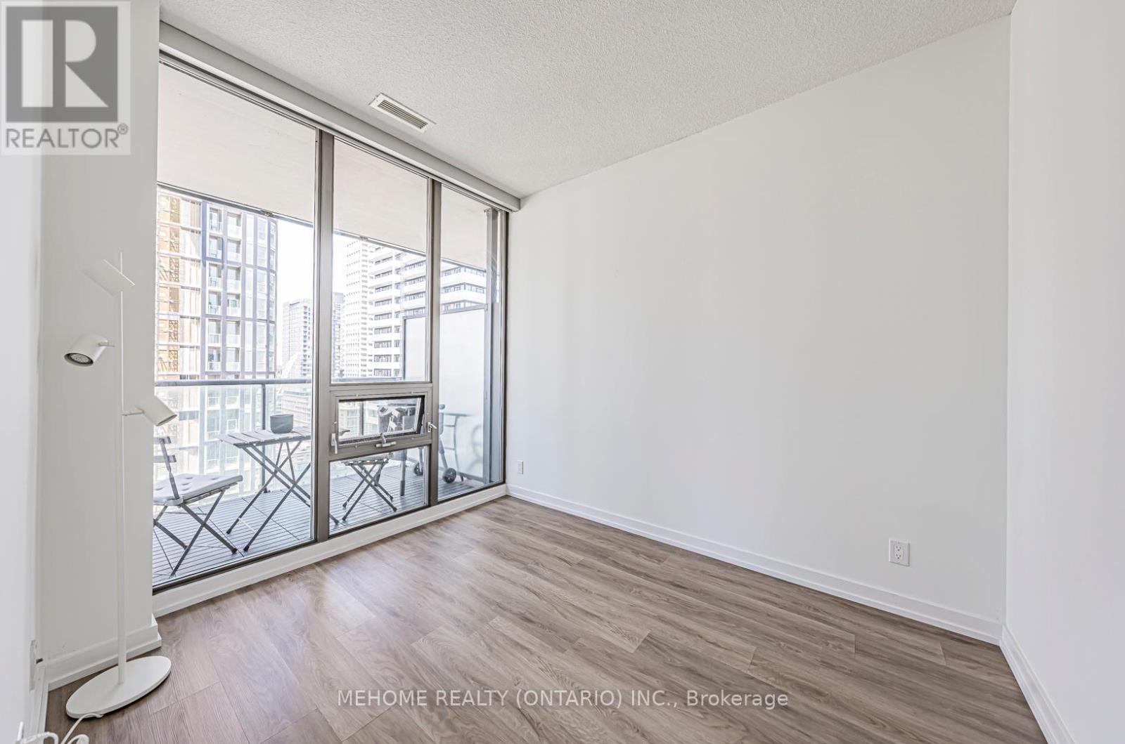 Photo 11 of 1704 33 Lombard Street, Toronto ON