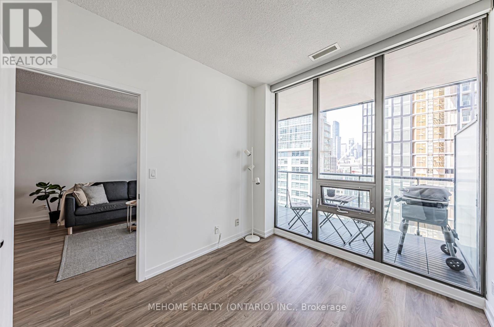 Photo 12 of 1704 33 Lombard Street, Toronto ON