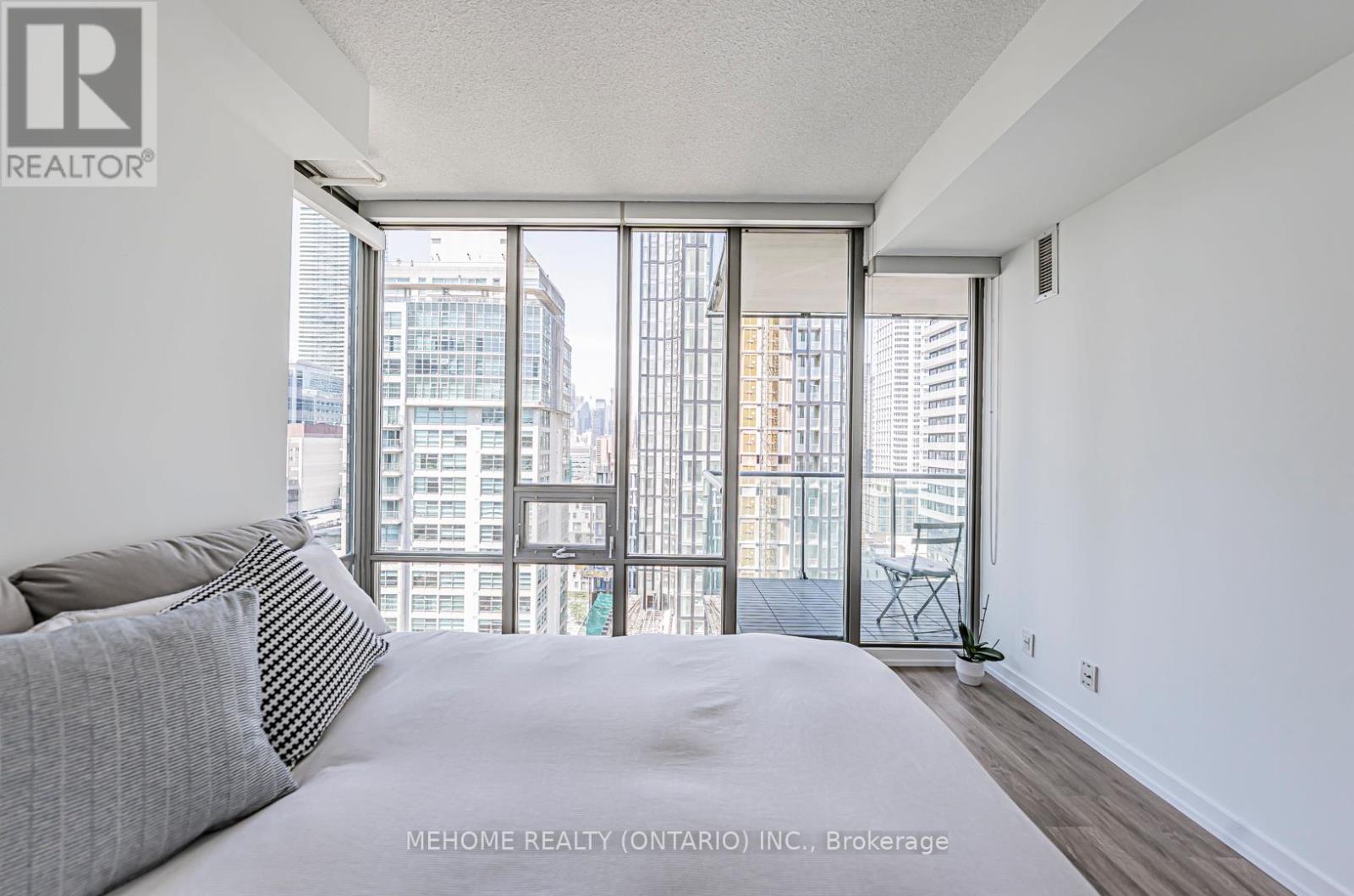 Photo 19 of 1704 33 Lombard Street, Toronto ON