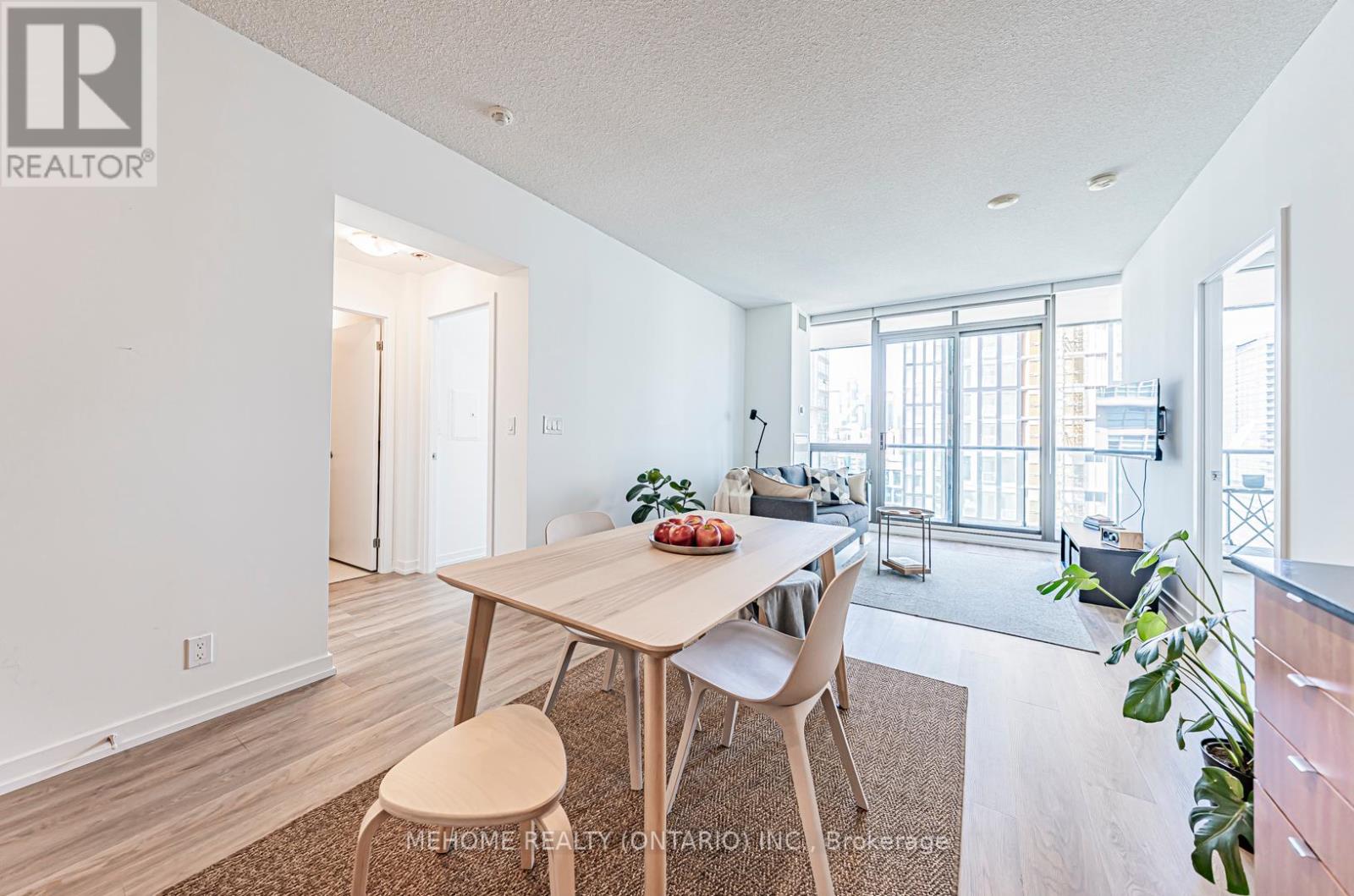 Photo 5 of 1704 33 Lombard Street, Toronto ON