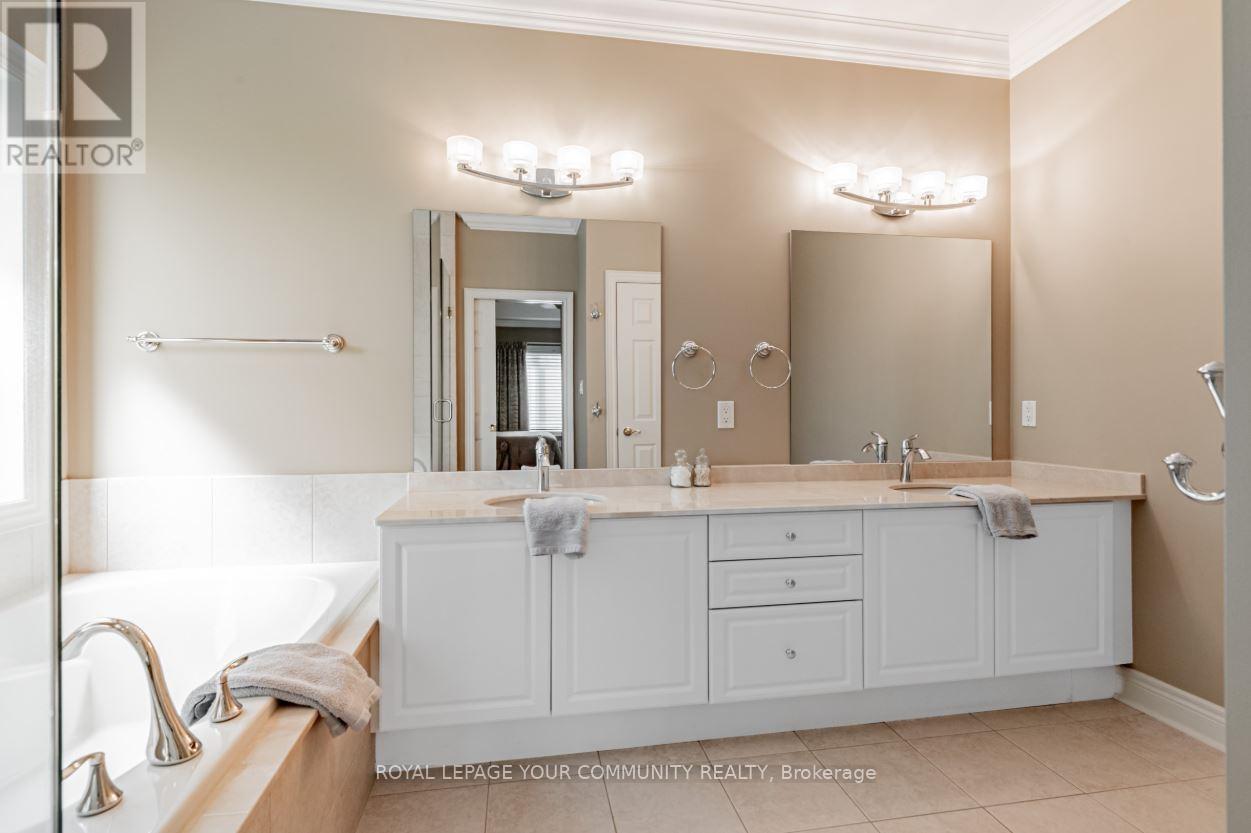 Photo 19 of 303 Babes Way, Whitchurchstouffville ON