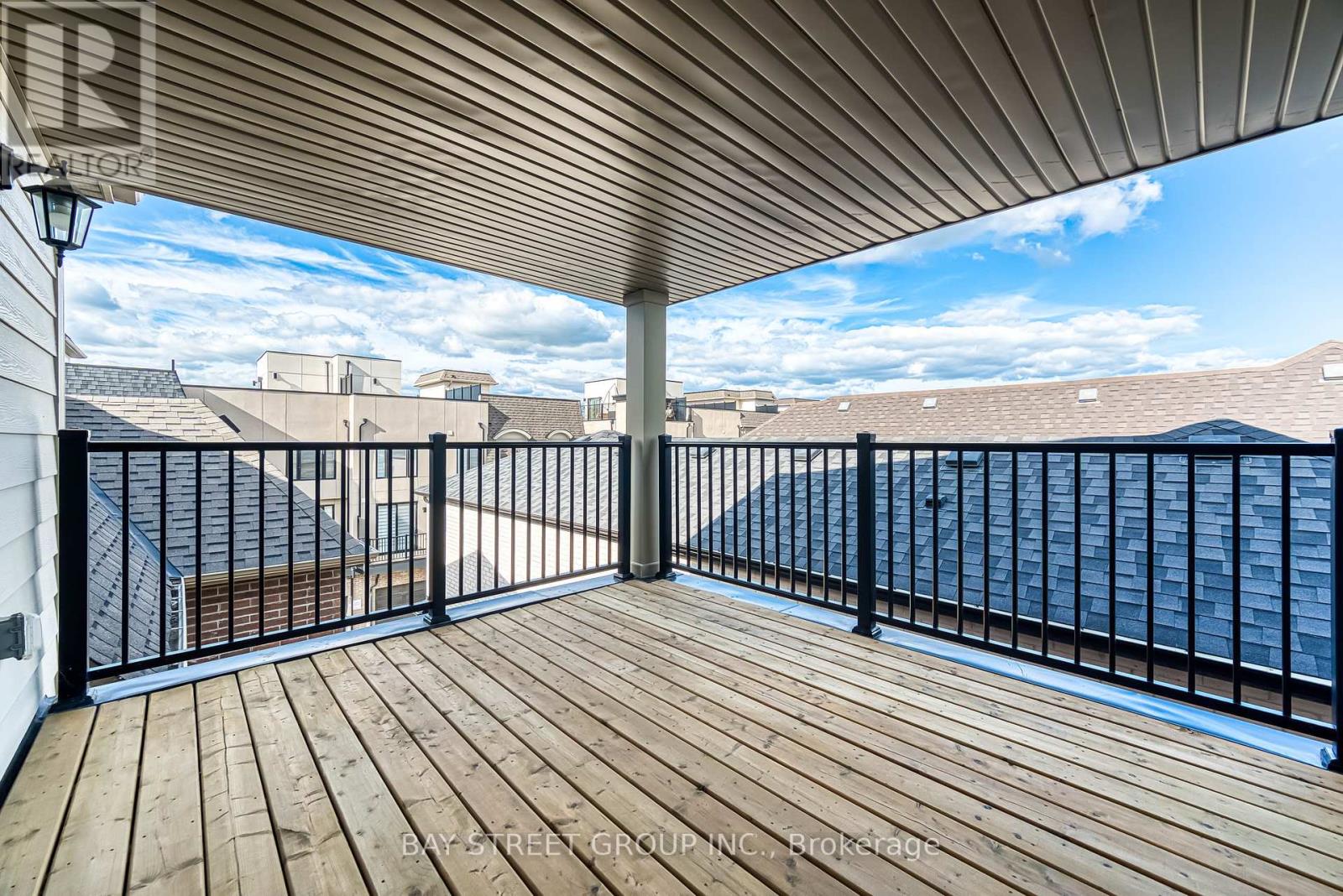 Photo 42 of 7 Kohn Lane, Markham ON