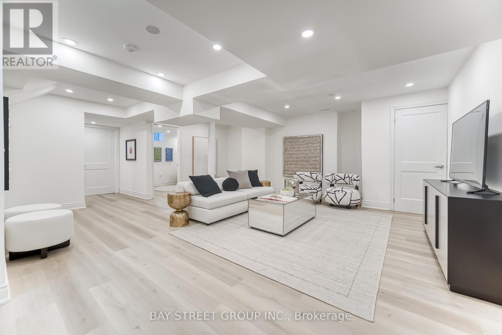 Photo 43 of 7 Kohn Lane, Markham ON