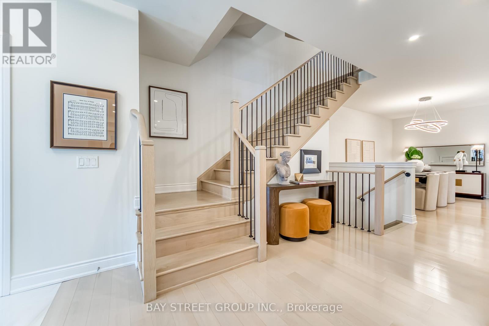 Photo 9 of 7 Kohn Lane, Markham ON