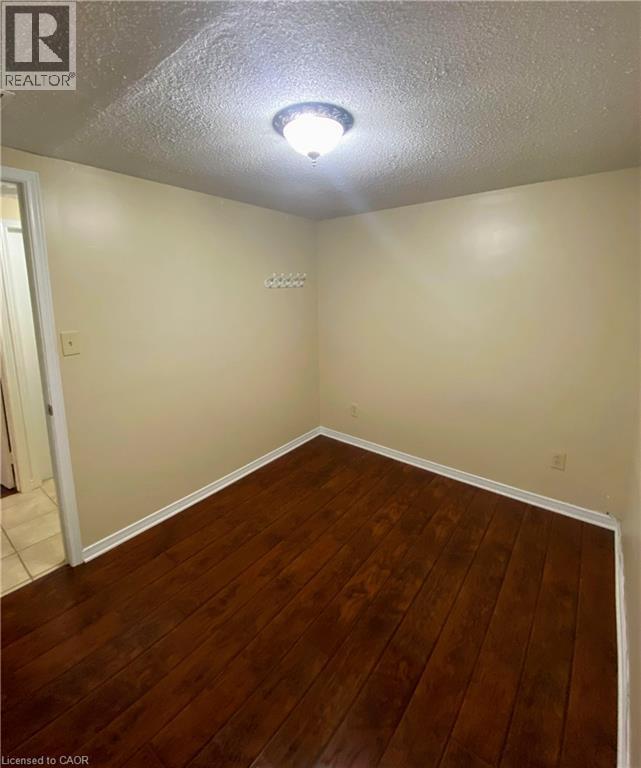Photo 17 of 89 Elgin Street N Unit B, Cambridge ON
