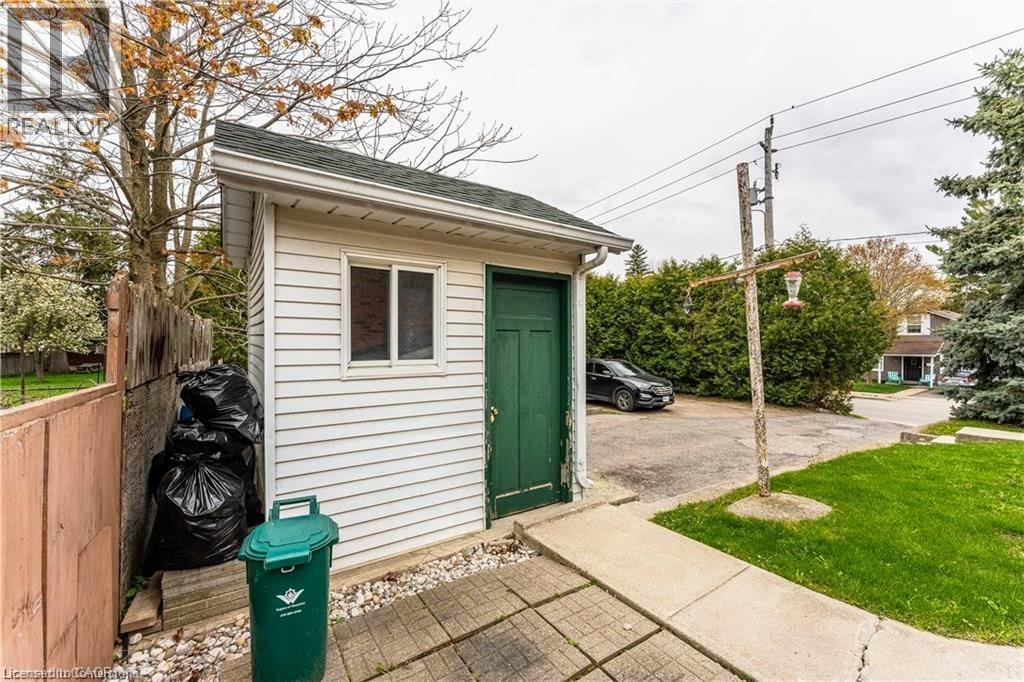 Photo 20 of 89 Elgin Street N Unit B, Cambridge ON