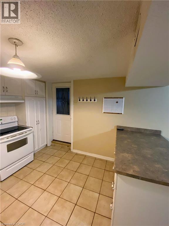 Photo 6 of 89 Elgin Street N Unit B, Cambridge ON