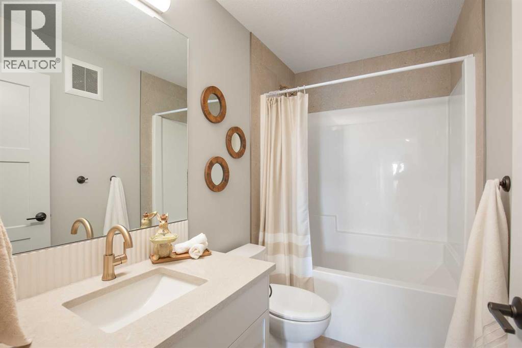 Photo 36 of 38 Springfield Boulevard, Sylvan Lake AB