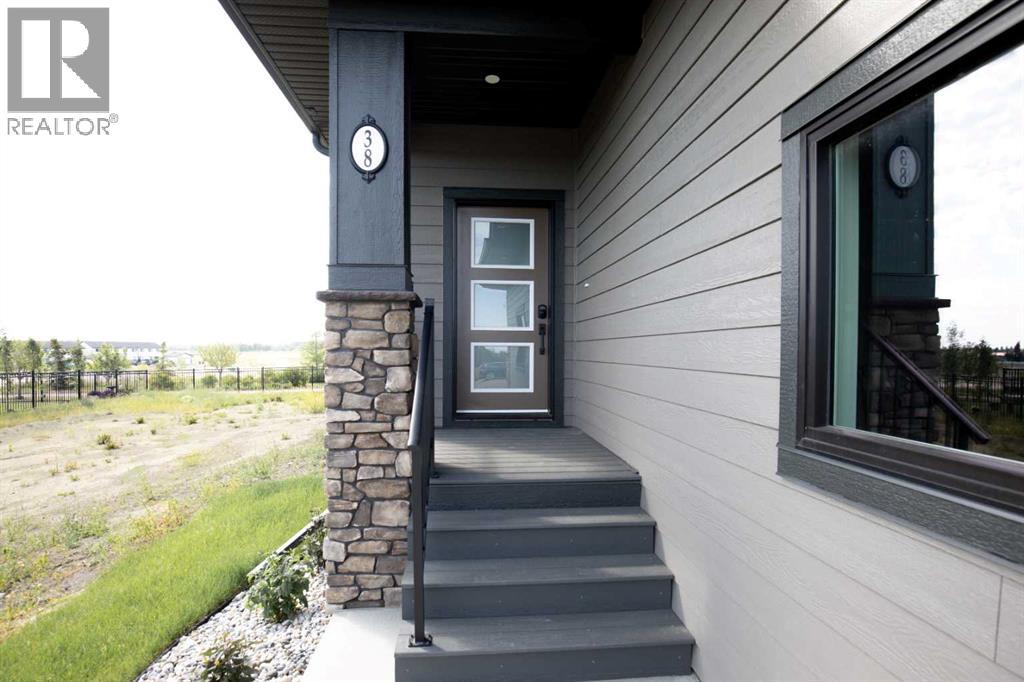 Photo 47 of 38 Springfield Boulevard, Sylvan Lake AB