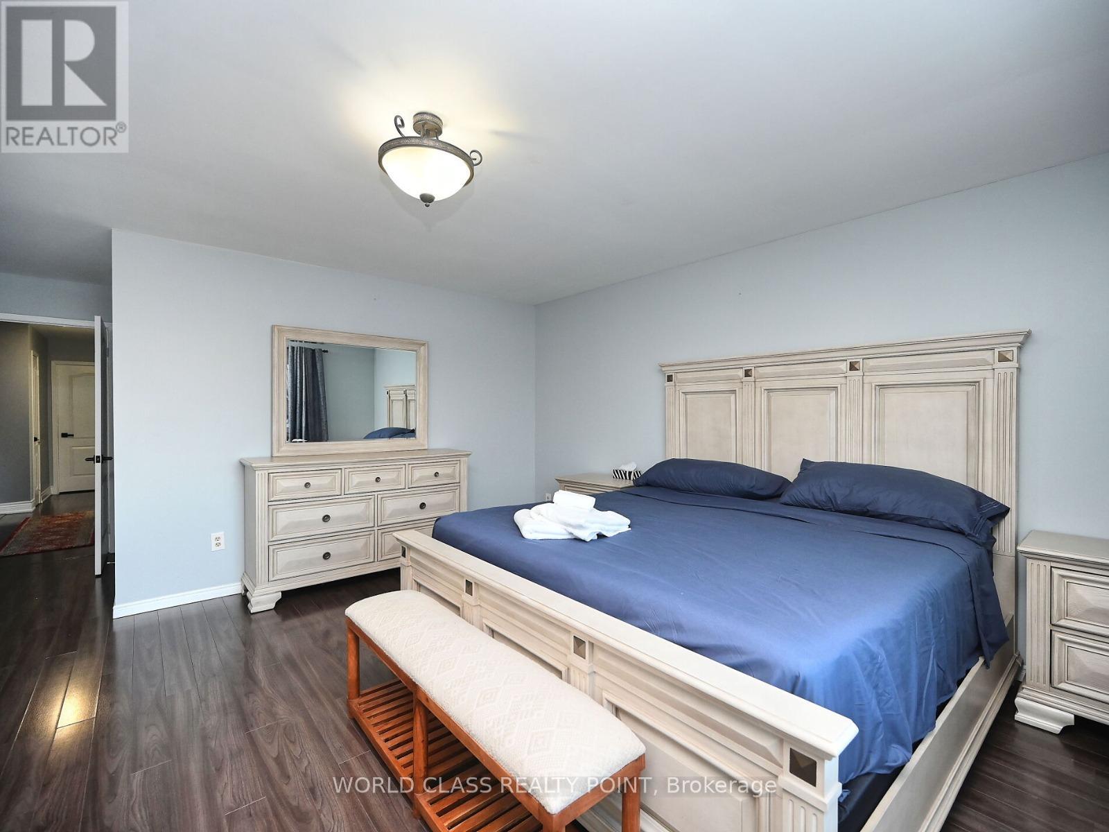 Photo 29 of 6136 Ford Road, Mississauga ON
