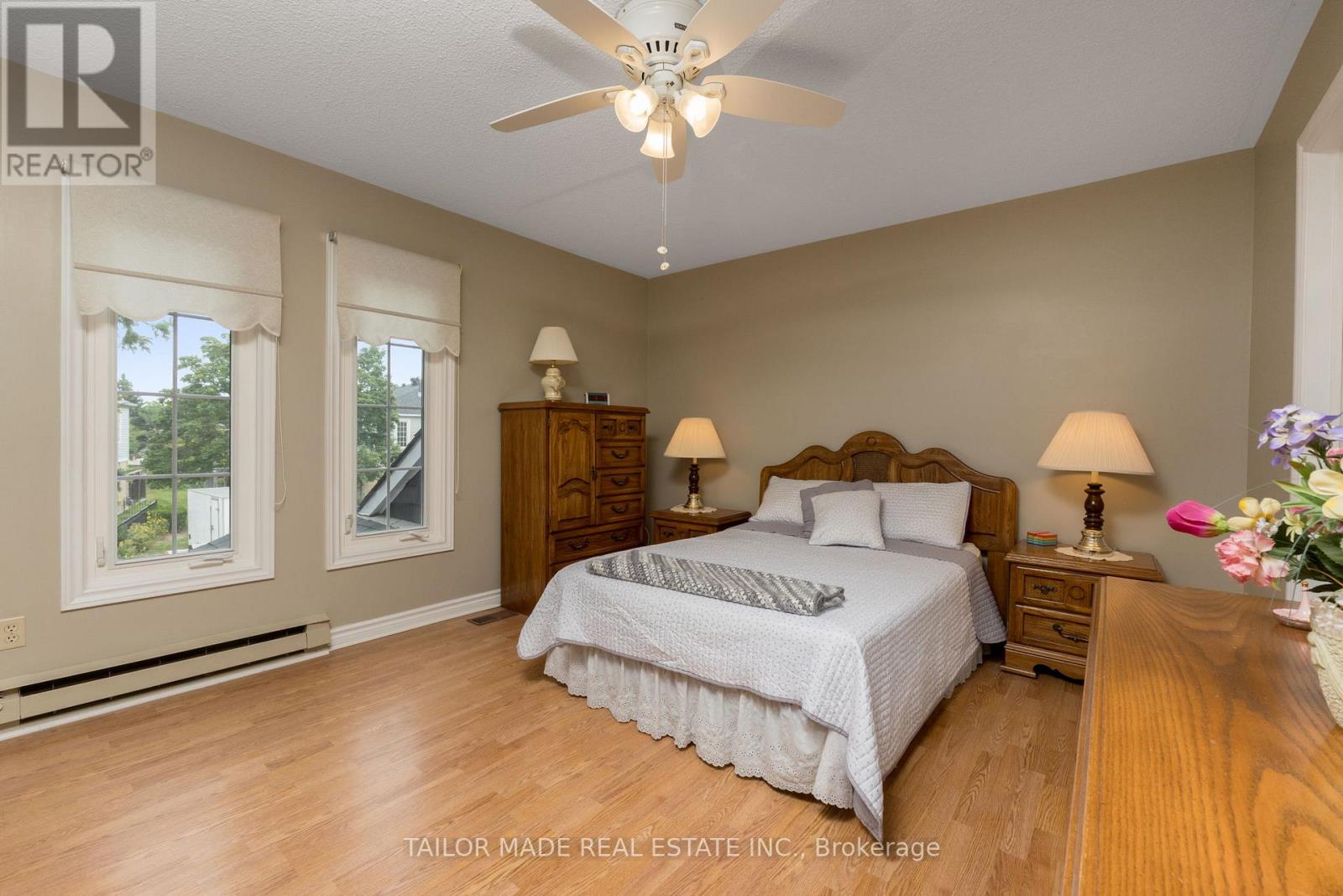 Photo 22 of 10 Heathcliffe Square, Brampton ON