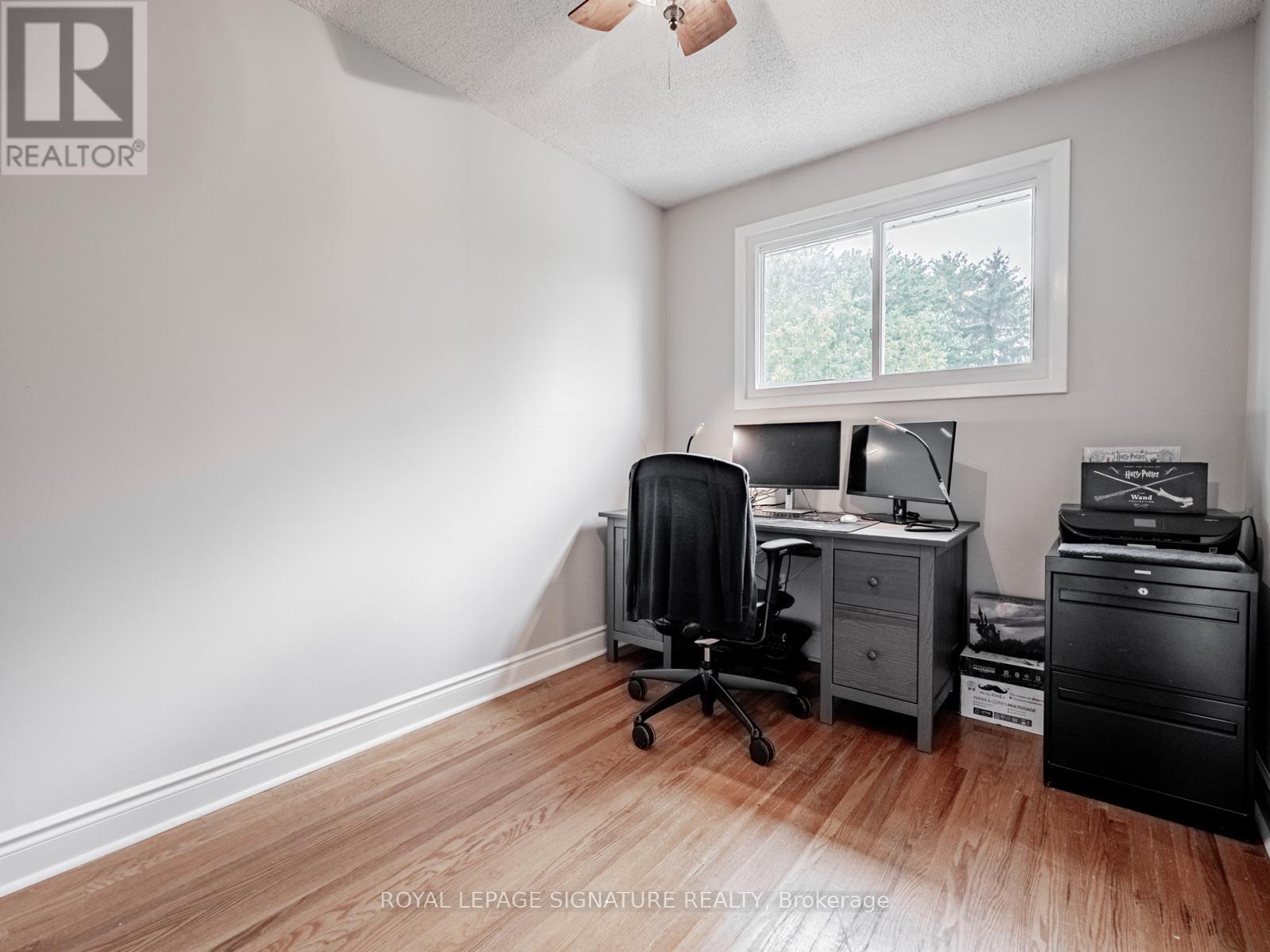 Photo 24 of 1081 Pearson Drive, Oakville ON