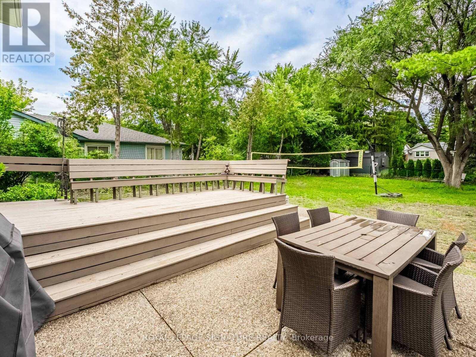 Photo 44 of 1081 Pearson Drive, Oakville ON